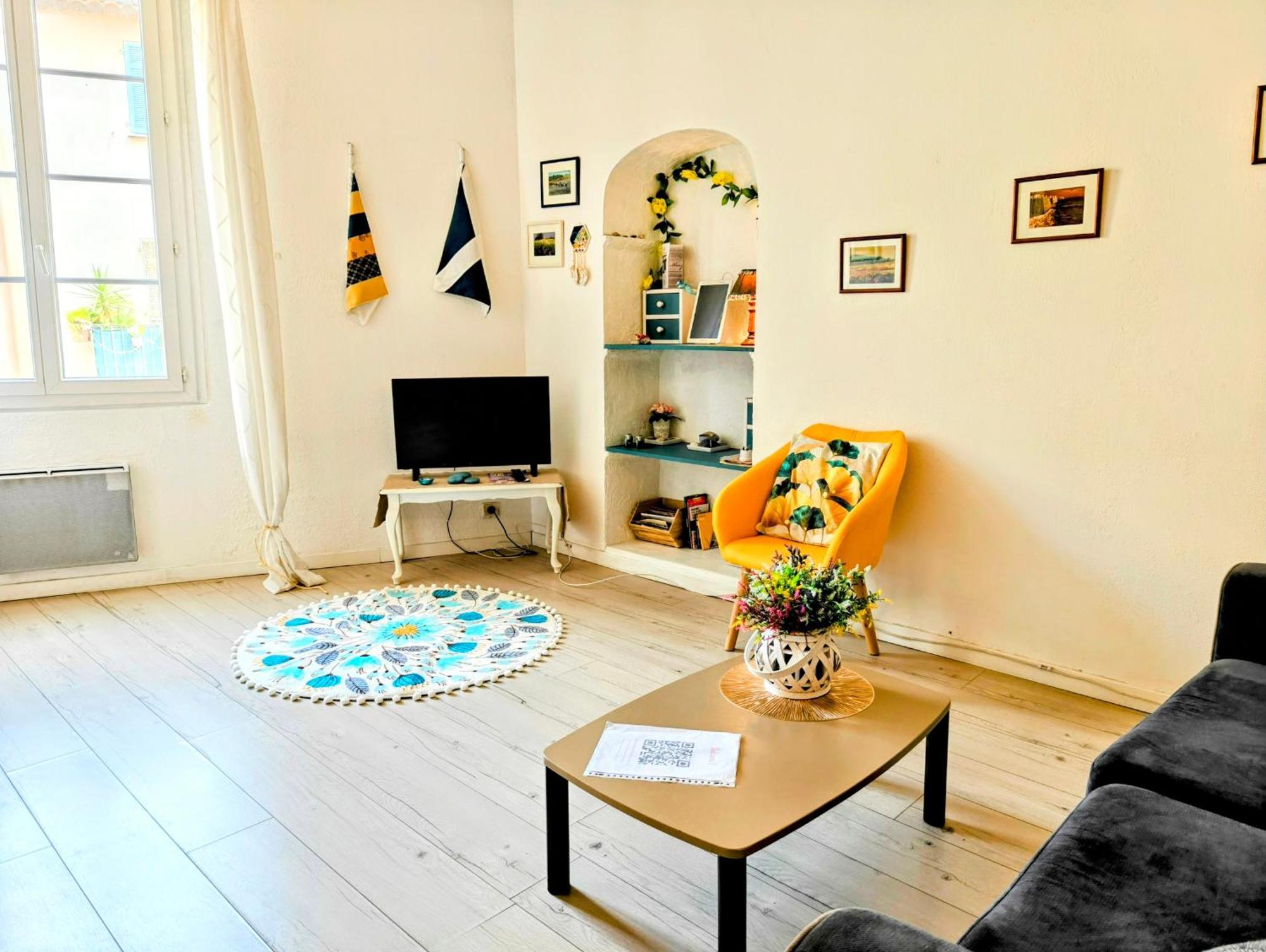 St Joseph - Great Holiday Flat - Old Town For 4 尼斯 外观 照片